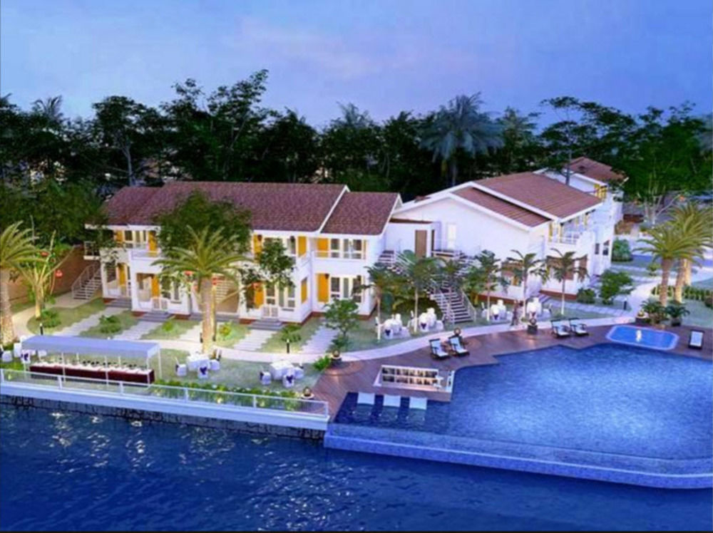 Acron Waterfront Resort Baga Bagian luar foto